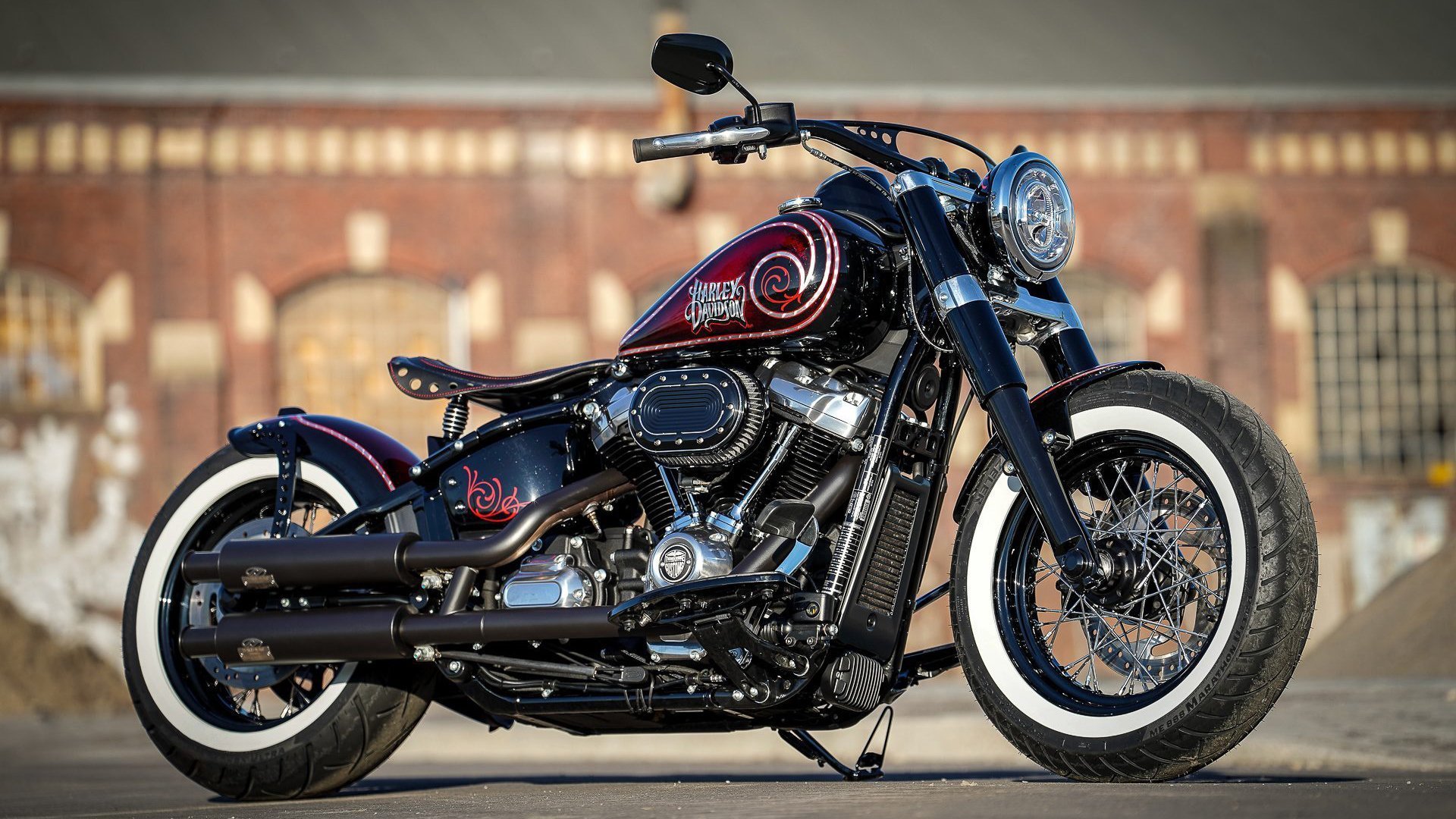 -中国女篮主教练谈球队打法演变，中国女篮的主教练怎么会断线